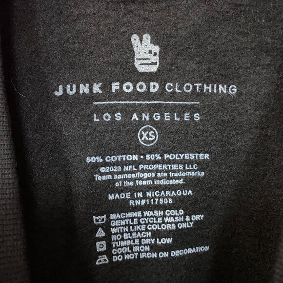 NFL Junk Food Philadelphia Eagles crewneck size XS - Picture 4 of 4